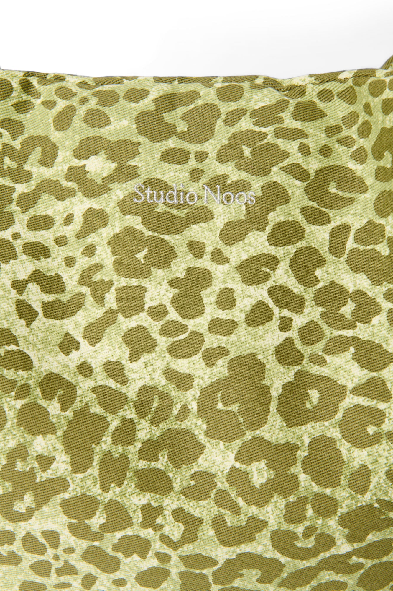 Cotton Mom Bag | Green Leopard - Image 5
