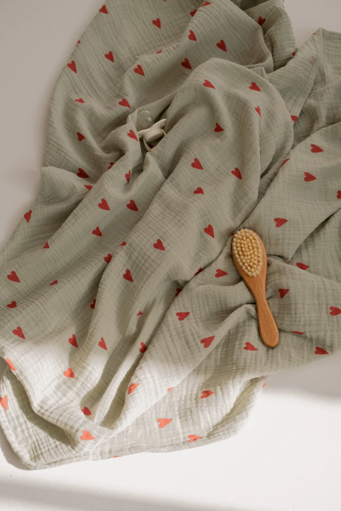 Swaddle Print Medium | Green Hearts - Image 4